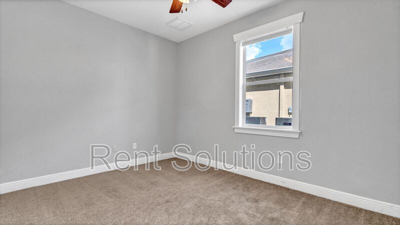 Beautiful 4BR/4BA two-story South Tampa Home with 2 Car Garage in Plant District property image