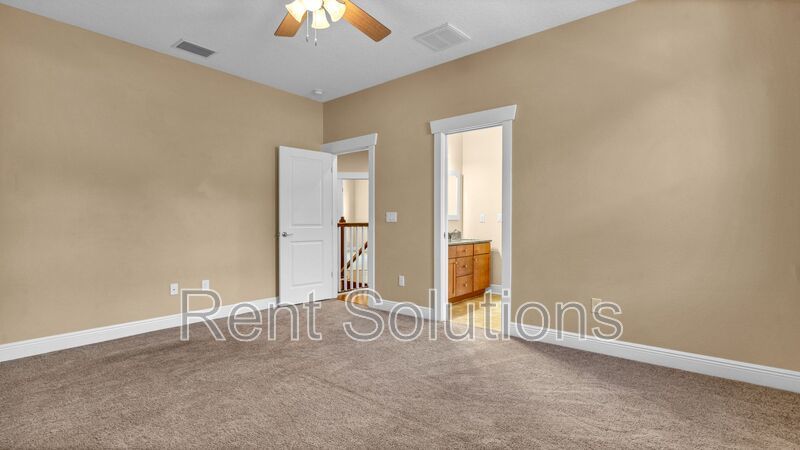 Beautiful 4BR/4BA two-story South Tampa Home with 2 Car Garage in Plant District property image