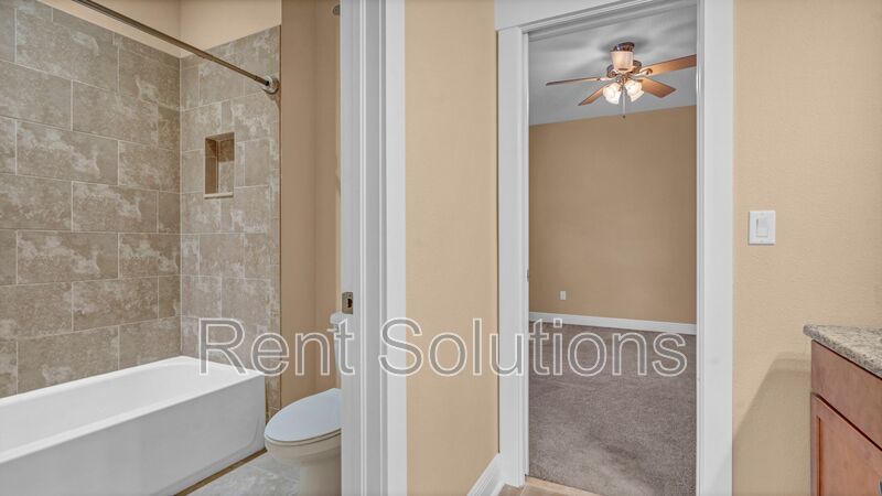 Beautiful 4BR/4BA two-story South Tampa Home with 2 Car Garage in Plant District property image