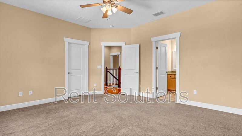 Beautiful 4BR/4BA two-story South Tampa Home with 2 Car Garage in Plant District property image