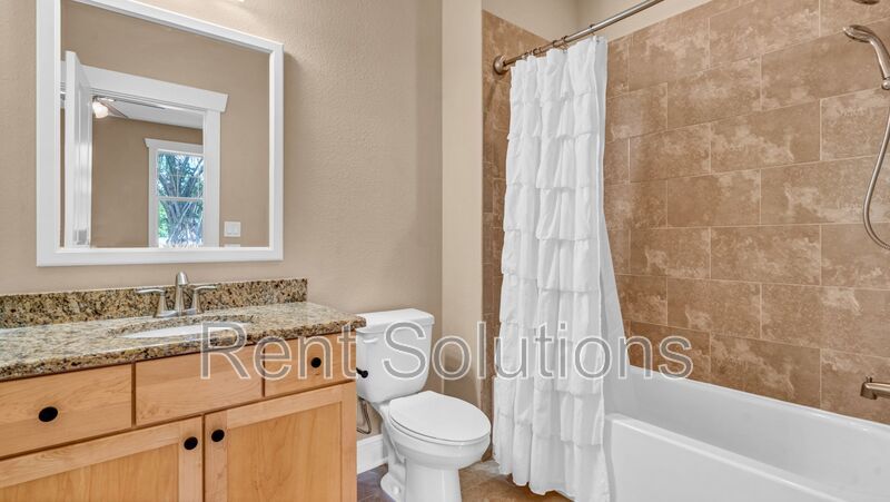 Beautiful 4BR/4BA two-story South Tampa Home with 2 Car Garage in Plant District property image