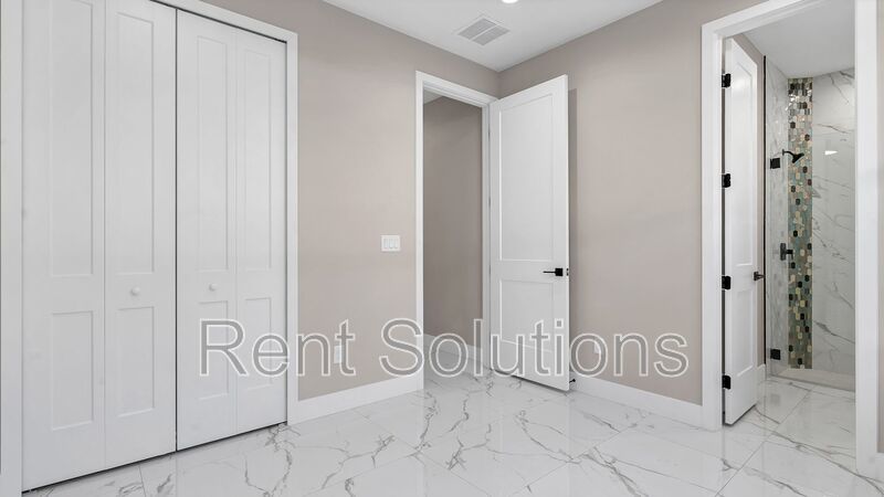 Newer Construction 4bedroom/3bathroom Home Available 2/15/26 in North St Pete! property image