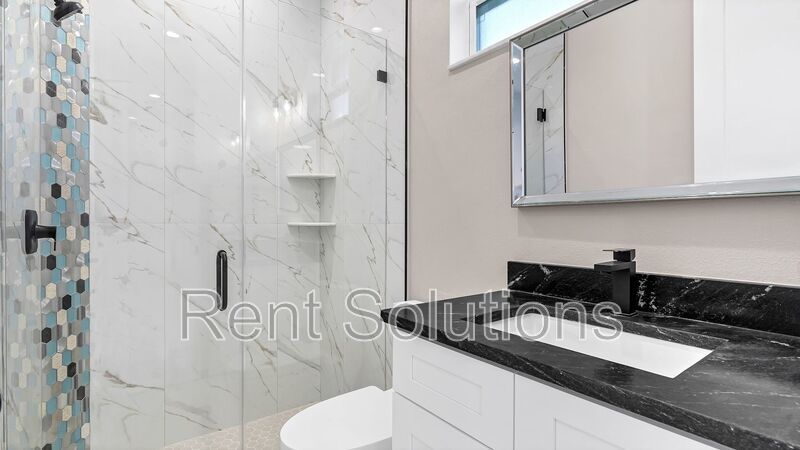 Newer Construction 4bedroom/3bathroom Home Available 2/15/26 in North St Pete! property image