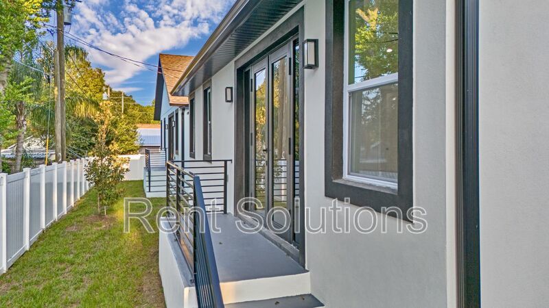 Newer Construction 4bedroom/3bathroom Home Available 2/15/26 in North St Pete! property image