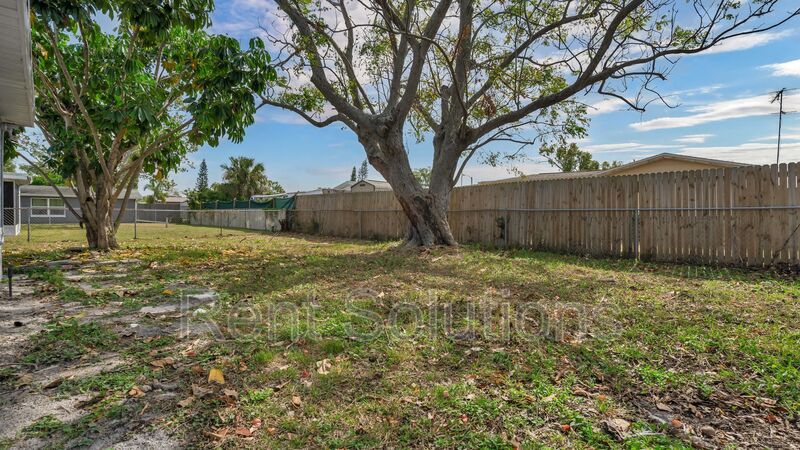 Renovated 3/2 Port Richey Home property image