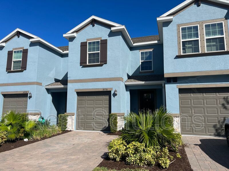 3BD/2.5BTH Townhome with Resort Style Amenities! property image