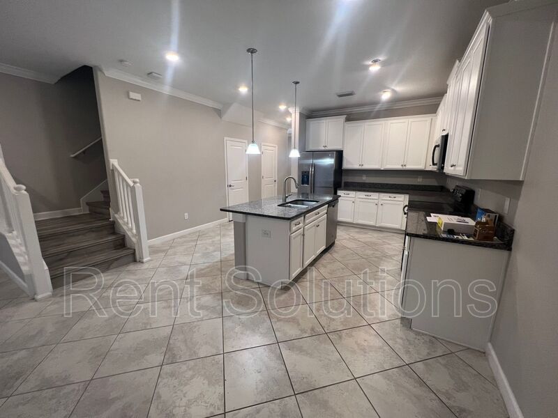 3BD/2.5BTH Townhome with Resort Style Amenities! property image