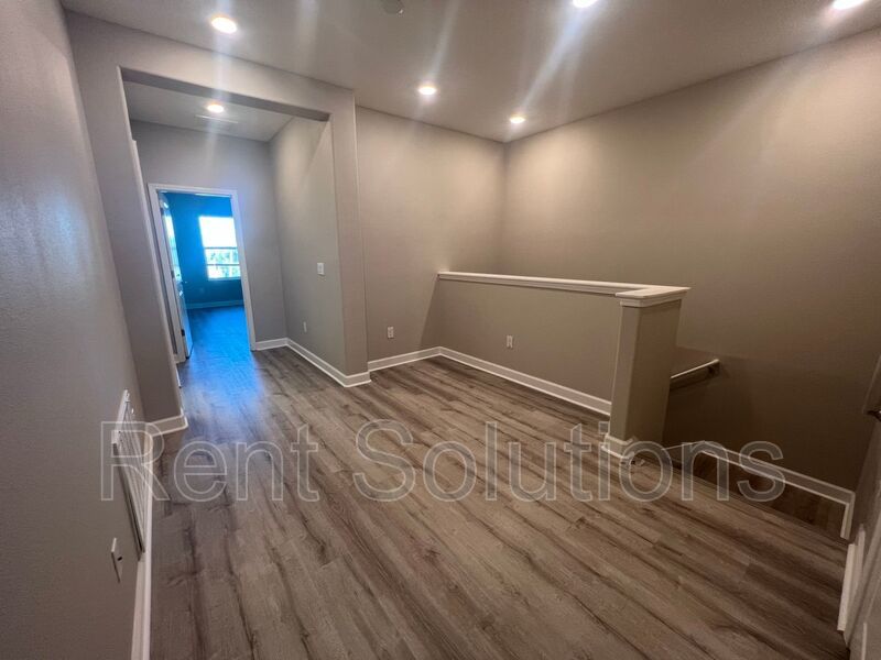 3BD/2.5BTH Townhome with Resort Style Amenities! property image