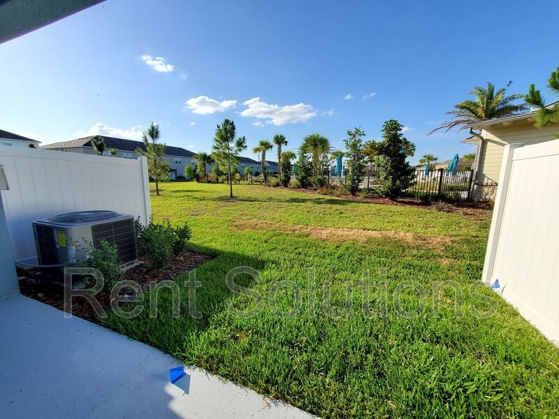 3BD/2.5BTH Townhome with Resort Style Amenities! property image