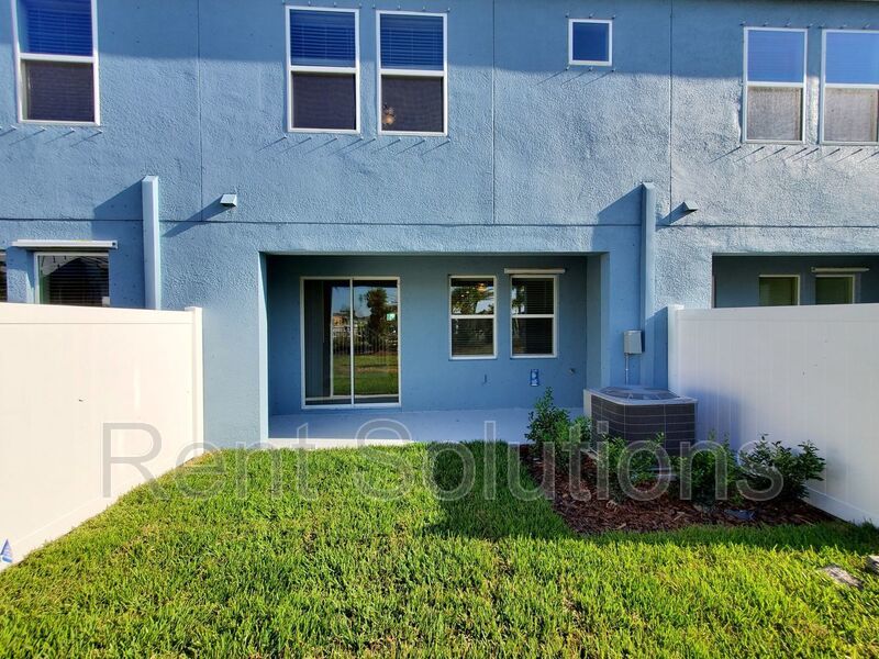 3BD/2.5BTH Townhome with Resort Style Amenities! property image