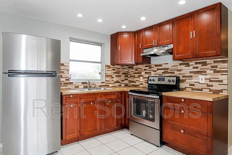 Charming 2/2 Home in Holiday, Florida - Seconds from US Highway 19! property image