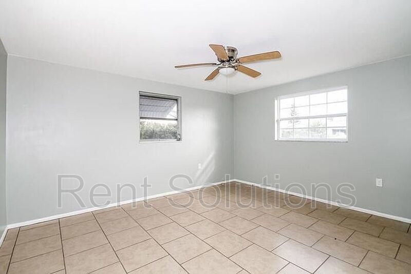 Charming 2/2 Home in Holiday, Florida - Seconds from US Highway 19! property image