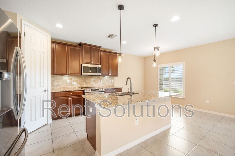 MOVE-IN READY HOME in the Reserve at Pradera Community property image