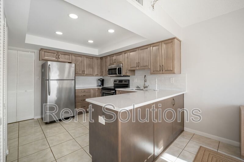 Octover Move-In Special! Furnished or Unfurnished 2BR/2BA Condo in Premier 55+ Penthouse Groves Community! property image