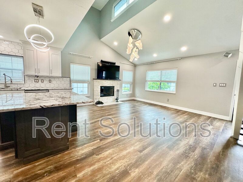 Hidden Gem Townhome: Renovated Home with Smart Capability in Prime Location with Luxury Amenities! property image