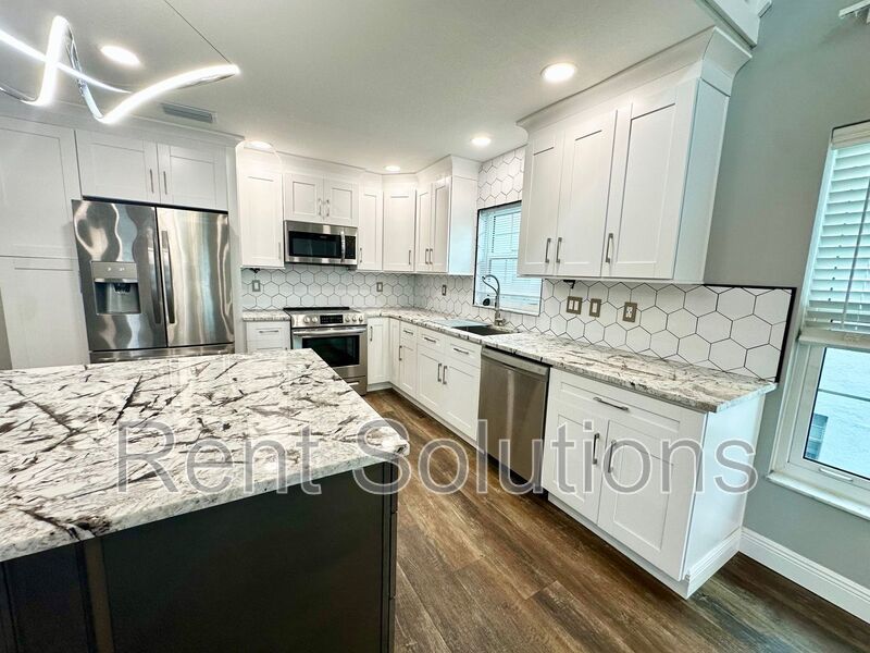Hidden Gem Townhome: Renovated Home with Smart Capability in Prime Location with Luxury Amenities! property image