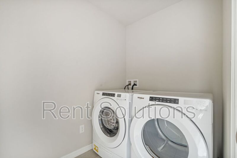 Gorgeous 4/3 Home property image