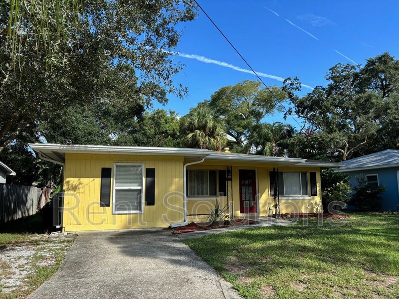 FANTASTIC 3BR/2BA HOME IN DUNEDIN AVAILABLE NOW! property image