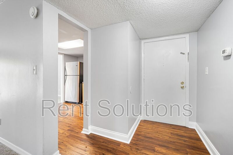 Affordable 3/2 in the Heart of Town And Country property image