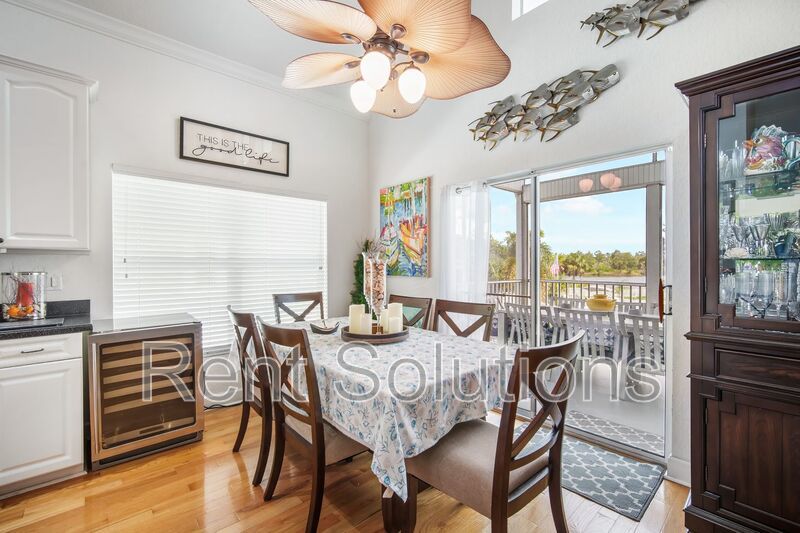 Waterfront Luxury Living Awaits! property image