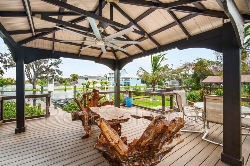 Waterfront Luxury Living Awaits! property image