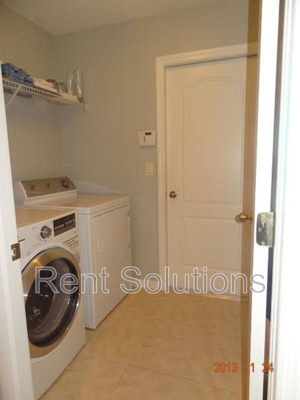 BEAUTIFUL VILLA IN WONDERFUL COMMUNITY OF SEVEN OAKS property image