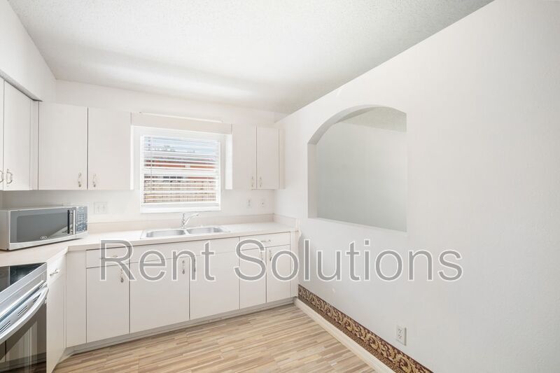 Cozy 3-Bedroom Home in St. Petersburg! property image