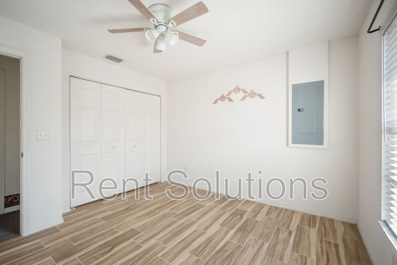 Cozy 3-Bedroom Home in St. Petersburg! property image