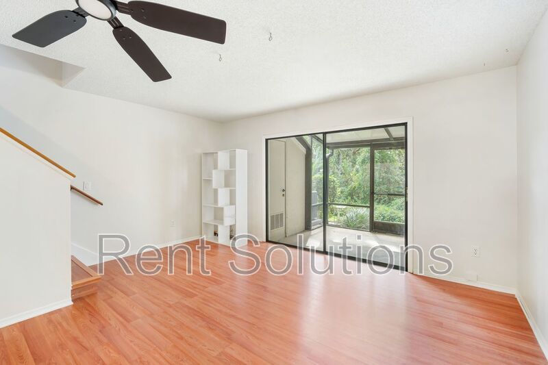 Beautiful Updated 2/1.5 Condo property image