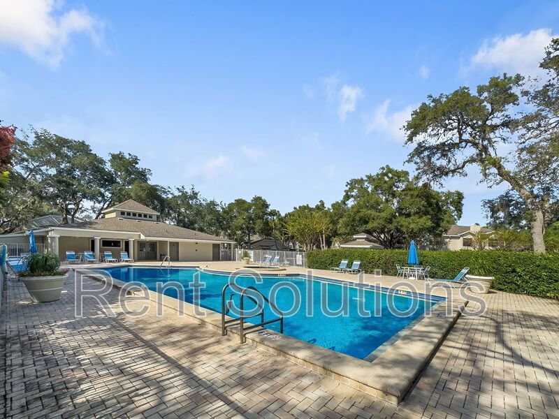 Beautiful Updated 2/1.5 Condo property image