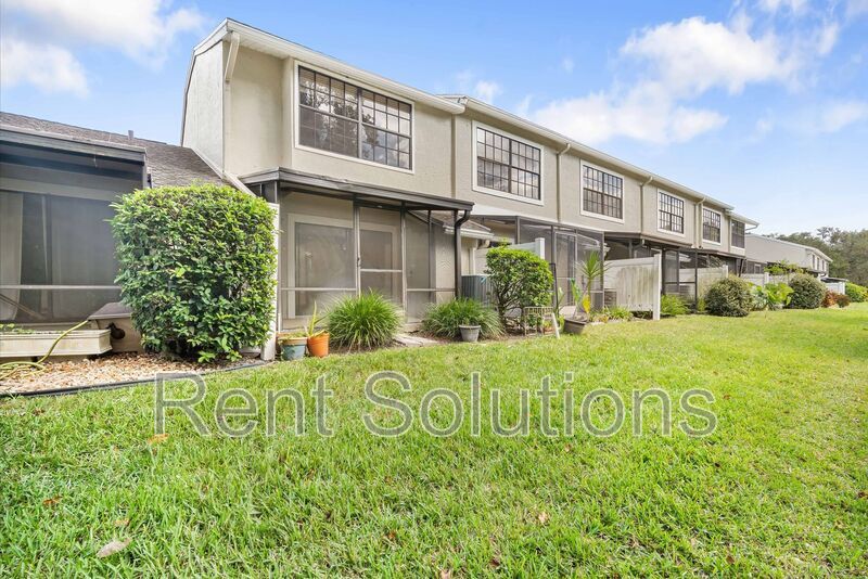 Beautiful Updated 2/1.5 Condo property image
