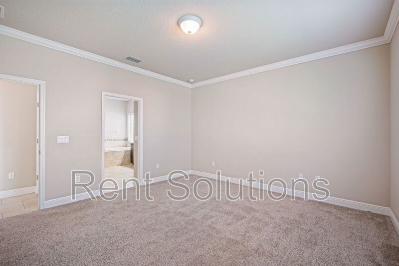 Resort-Style Living! Spacious Fully Renovated 4-Bed 3- bath Move in Special $500 off on 2nd month rent Hurry! property image