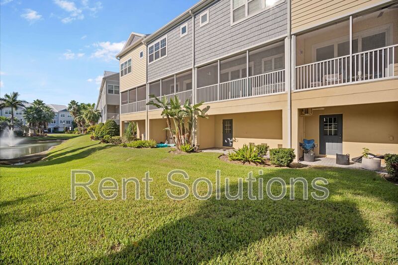 Stunning 3-Bedroom Townhome in Rocky Point – Modern Living Minutes from Westshore! property image
