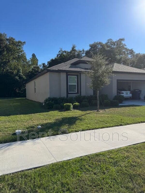 Stunning Rental Home with Modern Upgrades and Spacious Layout property image