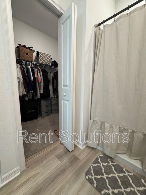 Stunning Rental Home with Modern Upgrades and Spacious Layout property image