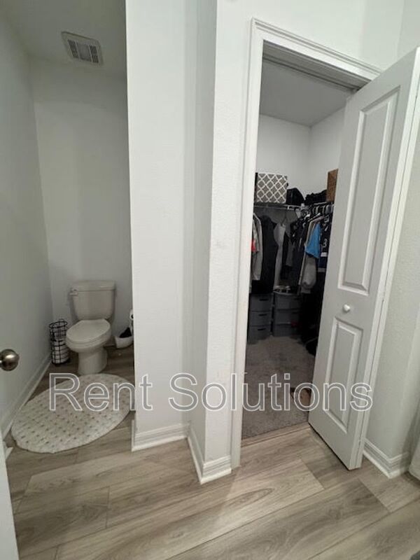 Stunning Rental Home with Modern Upgrades and Spacious Layout property image