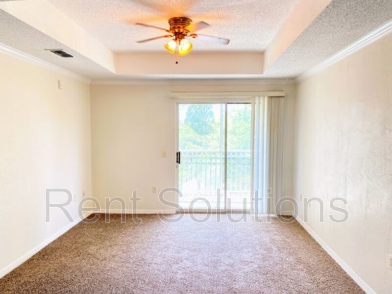 Modern 2-Bedroom Condo in Gated Resort-Style Community property image