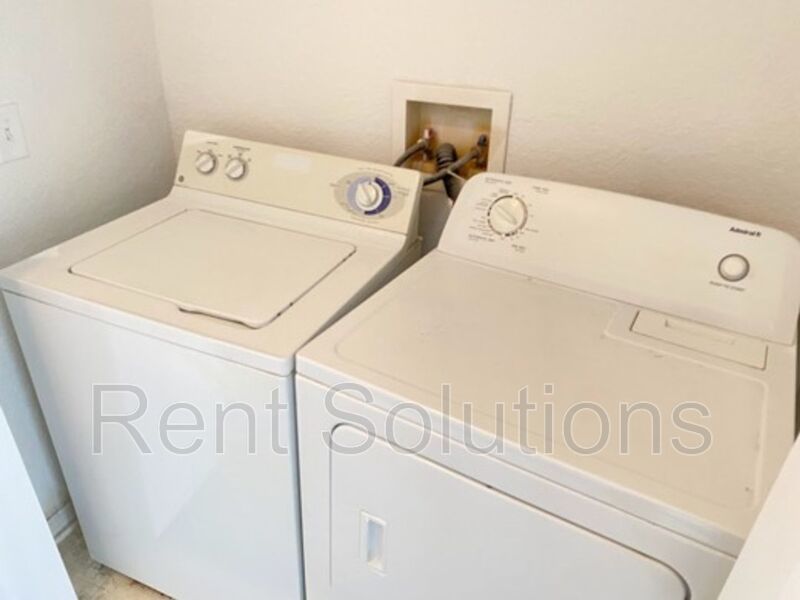 Modern 2-Bedroom Condo in Gated Resort-Style Community property image