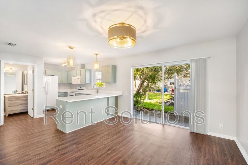 Beautiful 2-Bedroom Townhome in the Desirable Cumberland Trace Community! property image