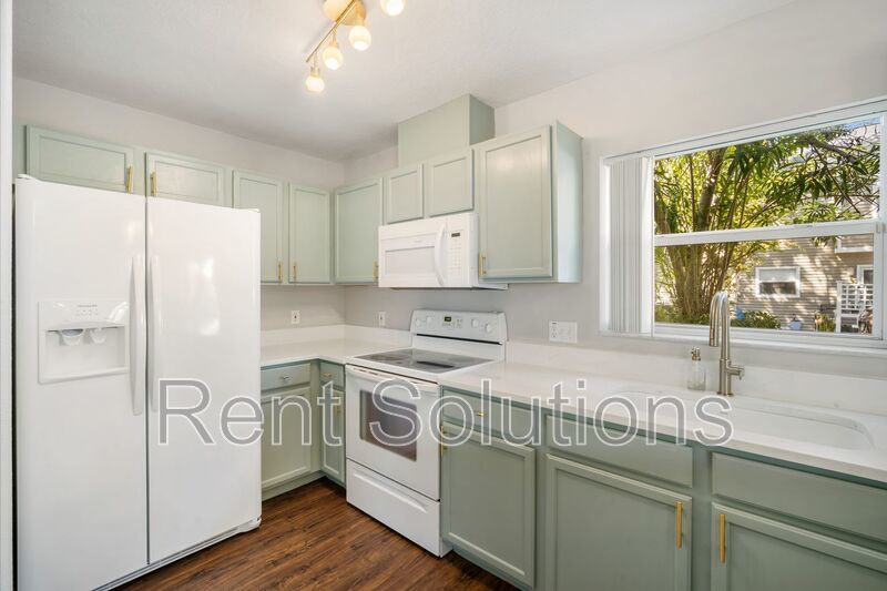 Beautiful 2-Bedroom Townhome in the Desirable Cumberland Trace Community! property image