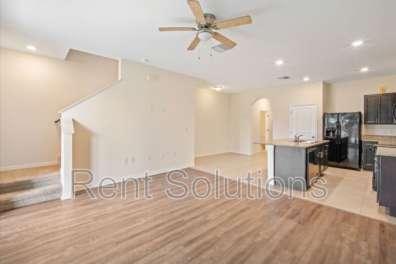 Charming 3-Bed, 2.5-Bath Townhome in Gated Community property image