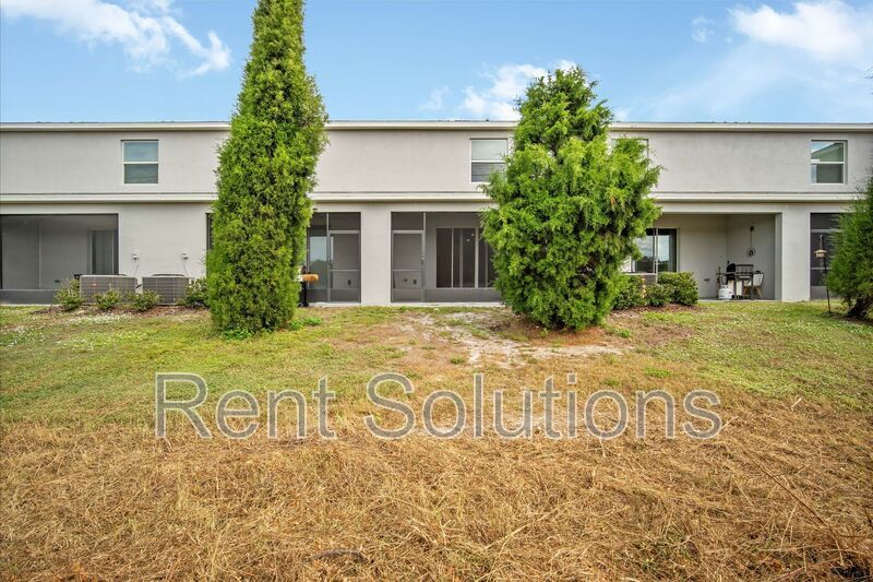 Charming 3-Bed, 2.5-Bath Townhome in Gated Community property image