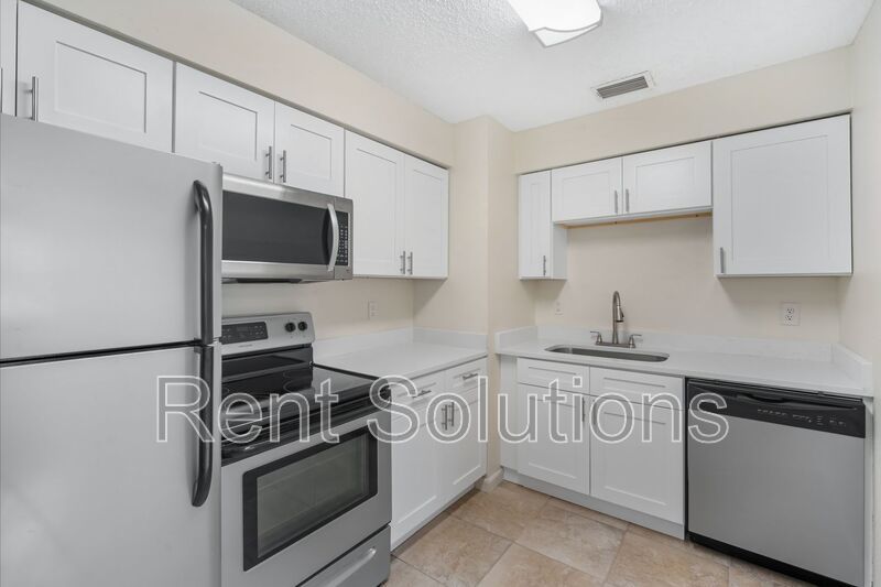 Beautifully Remodeled 3 Bedroom, 2 Bath Home – Ready for Move-In! property image