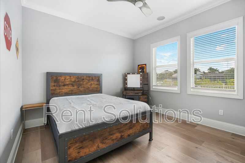 Waterfront Custom Luxury Living in MiraBay property image