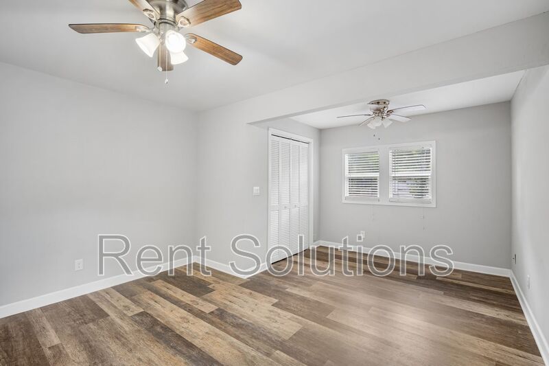 Renovated 3BR/2BA centrally located Tampa home. property image