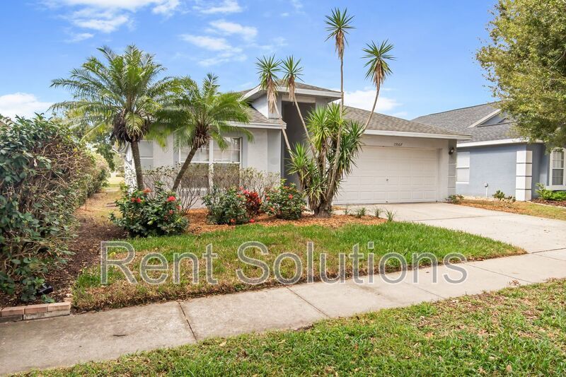 Beautiful 3BR/2BA home with 2 car garage in Villa Rosa! property image