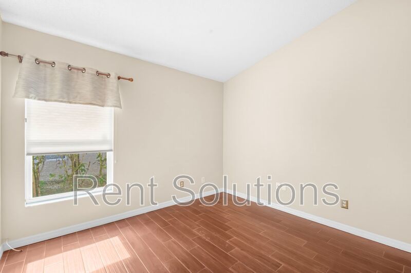 Beautiful 3BR/2BA home with 2 car garage in Villa Rosa! property image