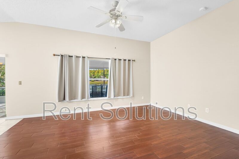 Beautiful 3BR/2BA home with 2 car garage in Villa Rosa! property image