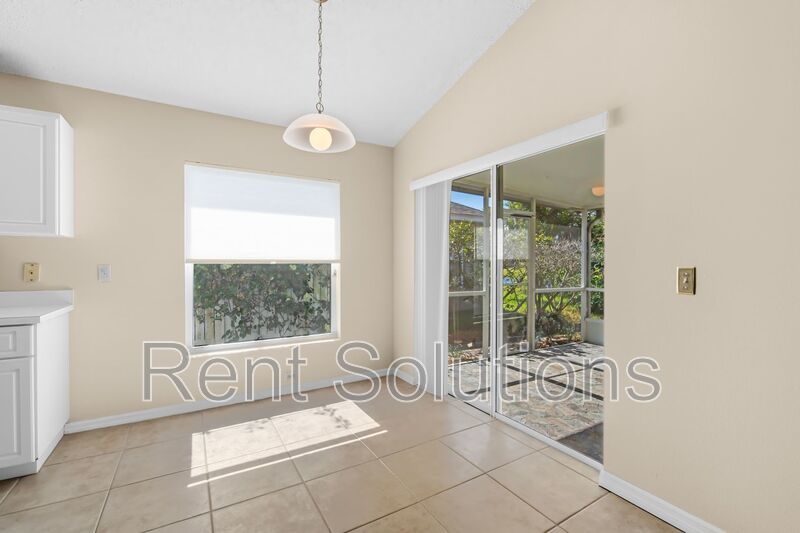 Beautiful 3BR/2BA home with 2 car garage in Villa Rosa! property image
