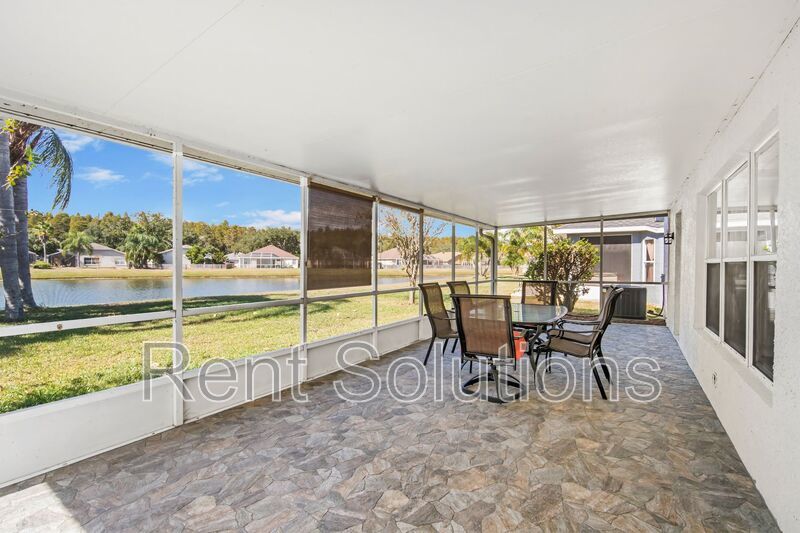 Beautiful 3BR/2BA home with 2 car garage in Villa Rosa! property image